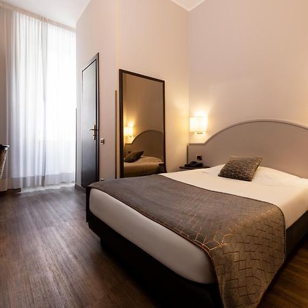 Mokinba Hotels Baviera Милано Екстериор снимка