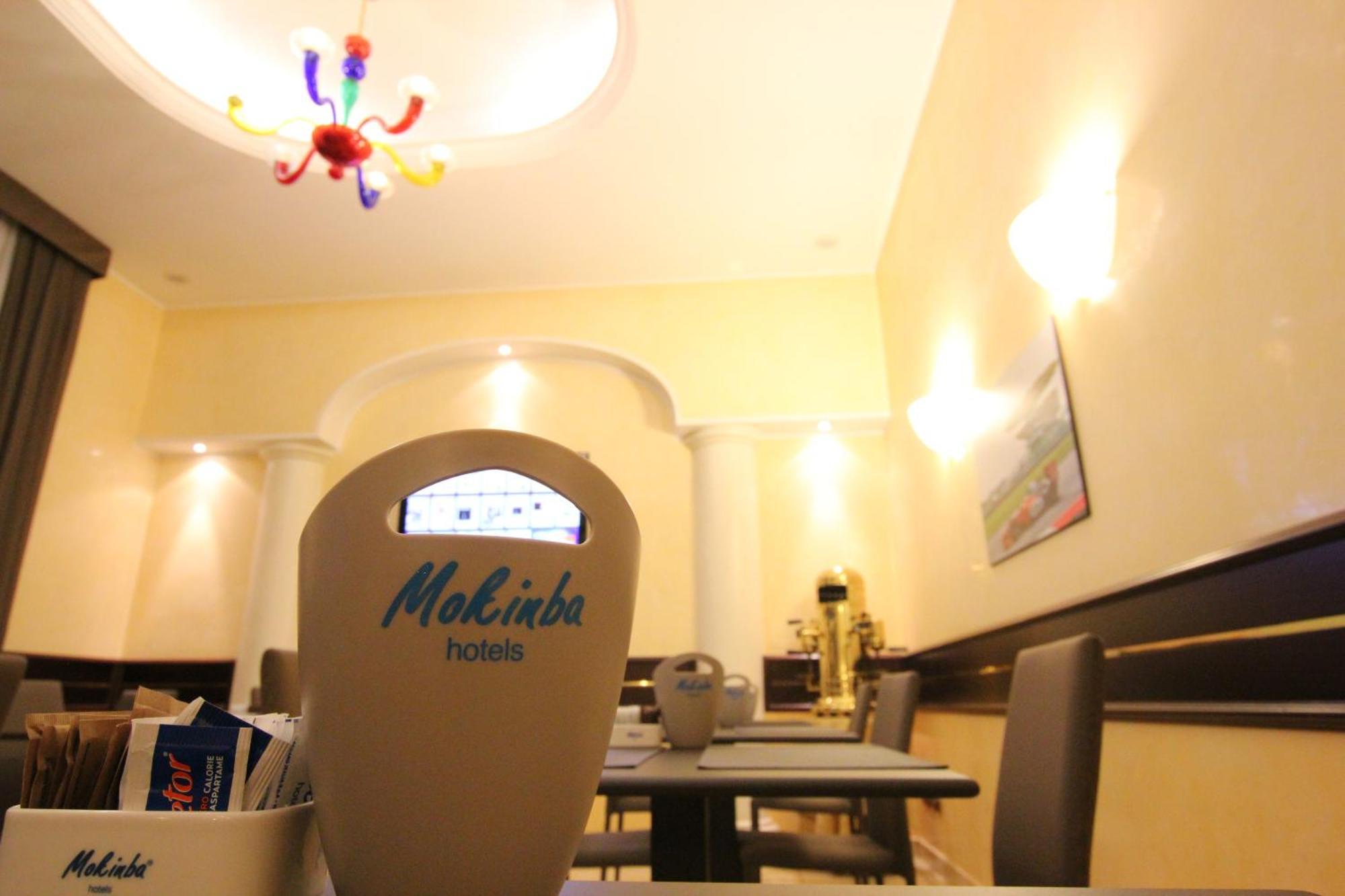Mokinba Hotels Baviera Милано Екстериор снимка