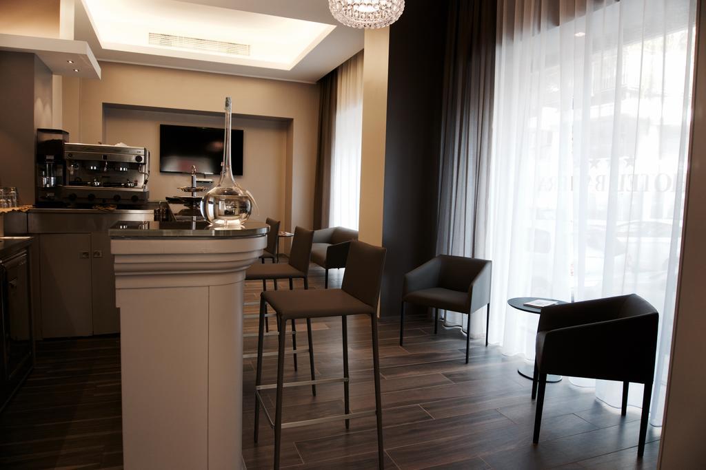 Mokinba Hotels Baviera Милано Екстериор снимка